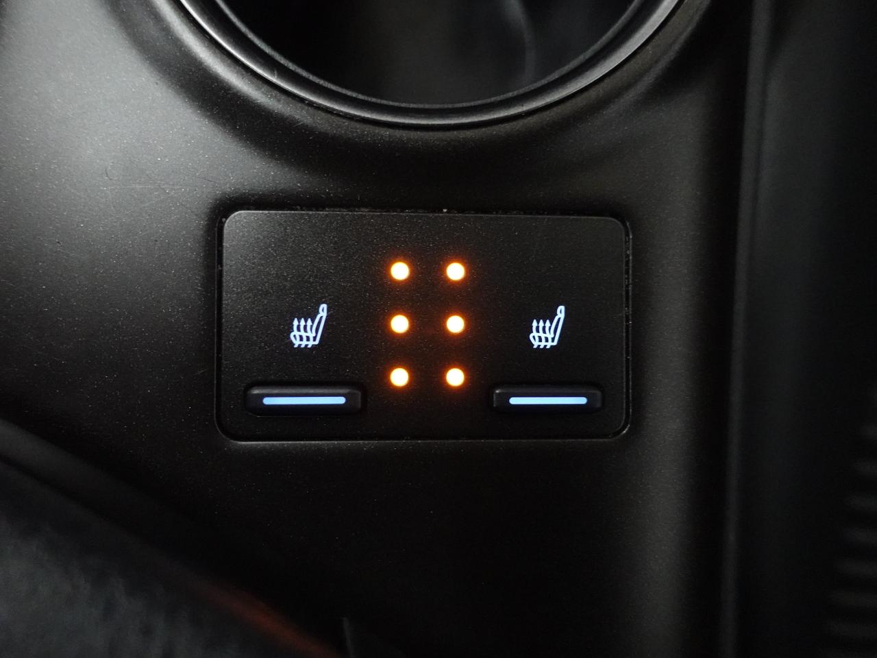 2023 Toyota Camry SE | Leather | LaneDep | Heated Seats | CarPlay