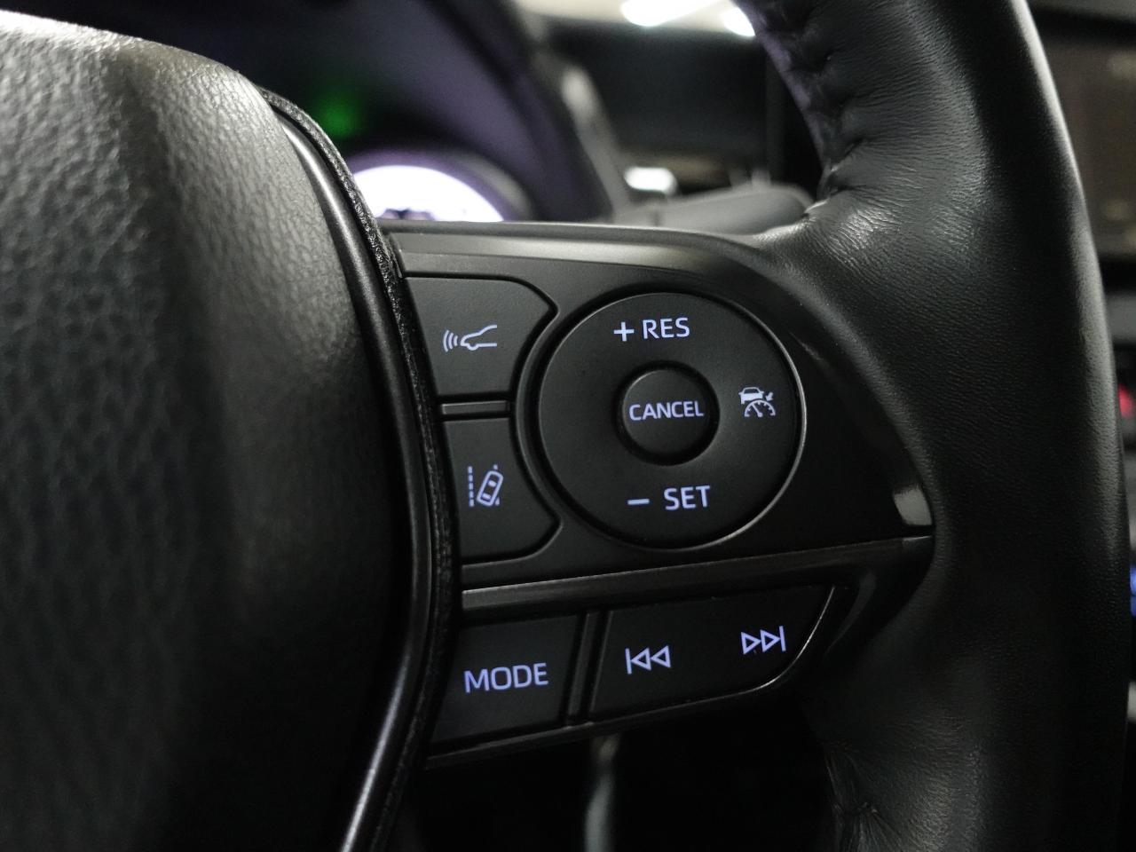 2023 Toyota Camry SE | Leather | LaneDep | Heated Seats | CarPlay