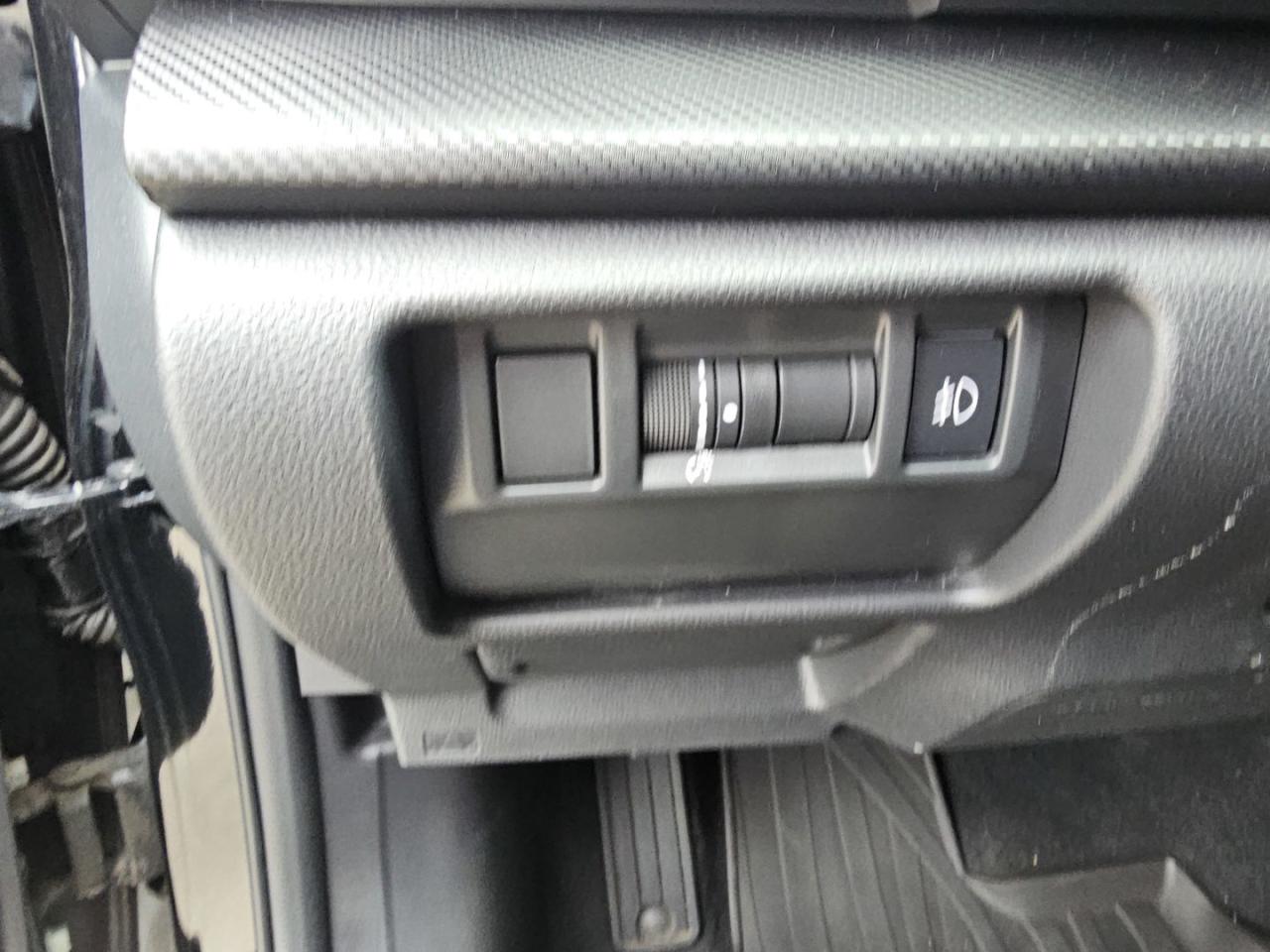 2024 Subaru XV Crosstrek Convenience AWD, Snow and all season tires included - Photo #11