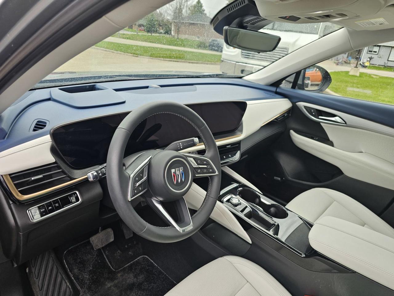 2024 Buick Envision Avenir AWD, ONLY 7400 KMS, Remote Start - Photo #14
