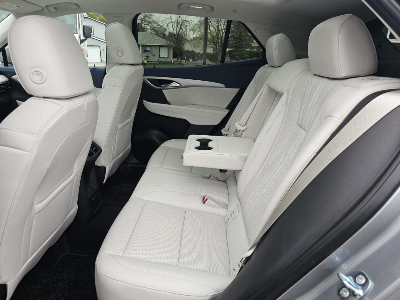 2024 Buick Envision Avenir AWD, ONLY 7400 KMS, Remote Start - Photo #23