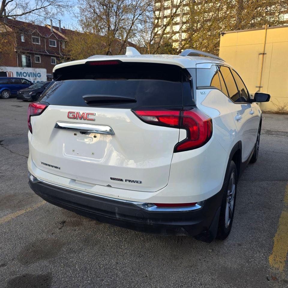 2019 GMC Terrain SLT Diesel - Photo #4