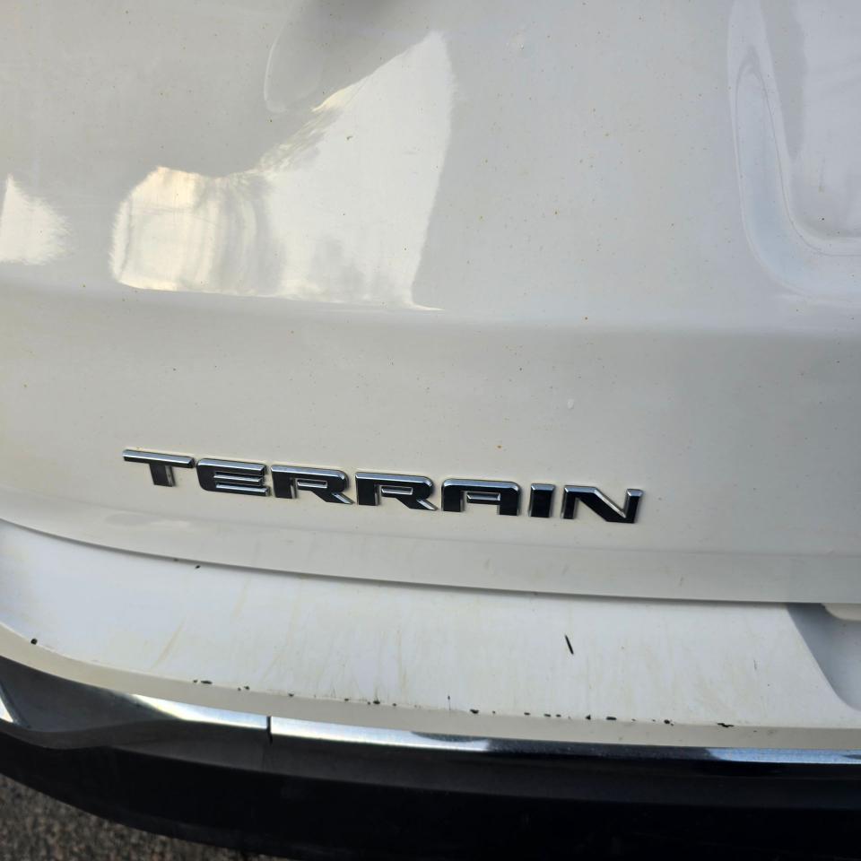 2019 GMC Terrain SLT Diesel - Photo #17
