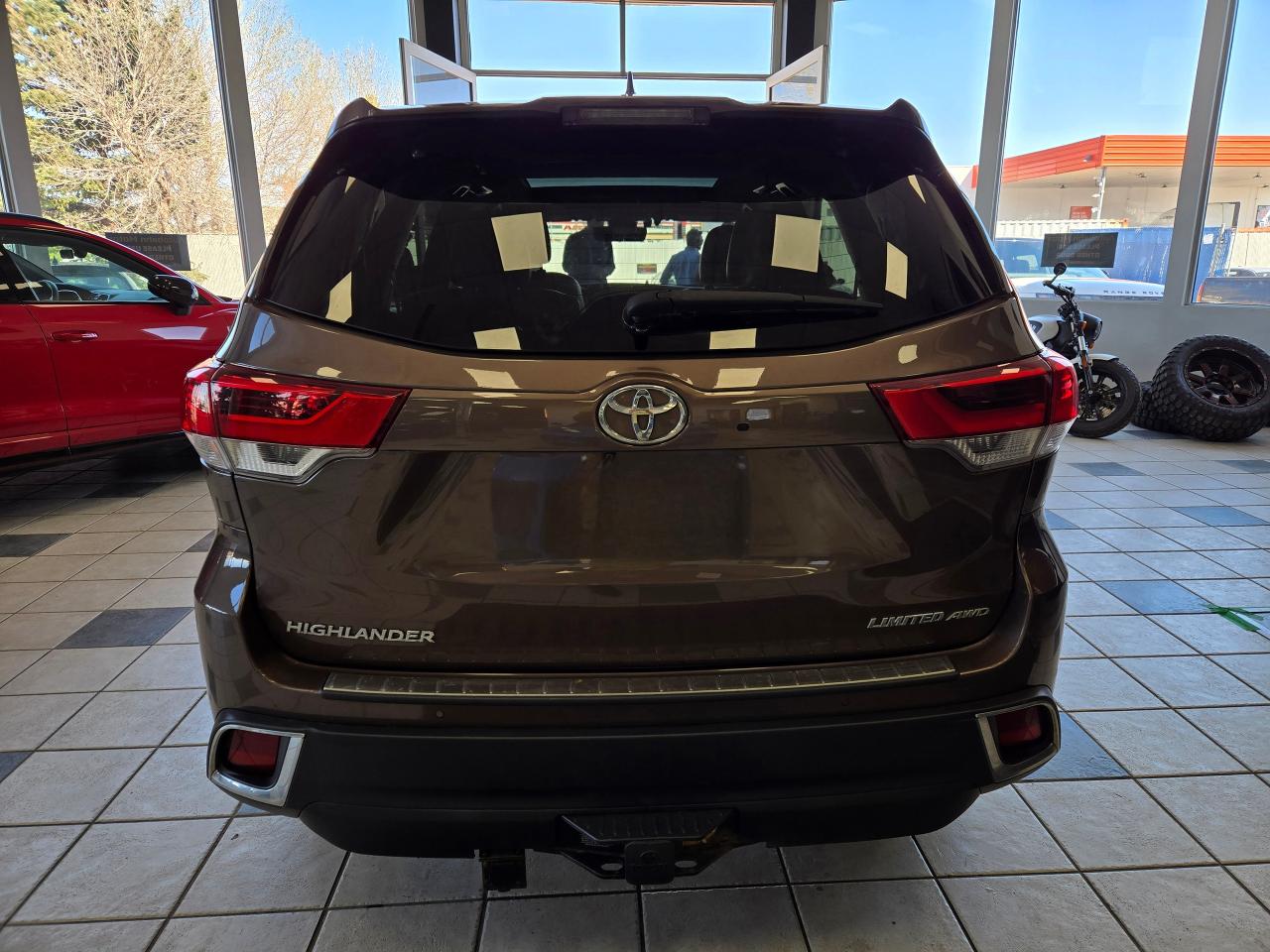 2017 Toyota Highlander Limited | ALL CREDIT ACCEPTED!! - Photo #6