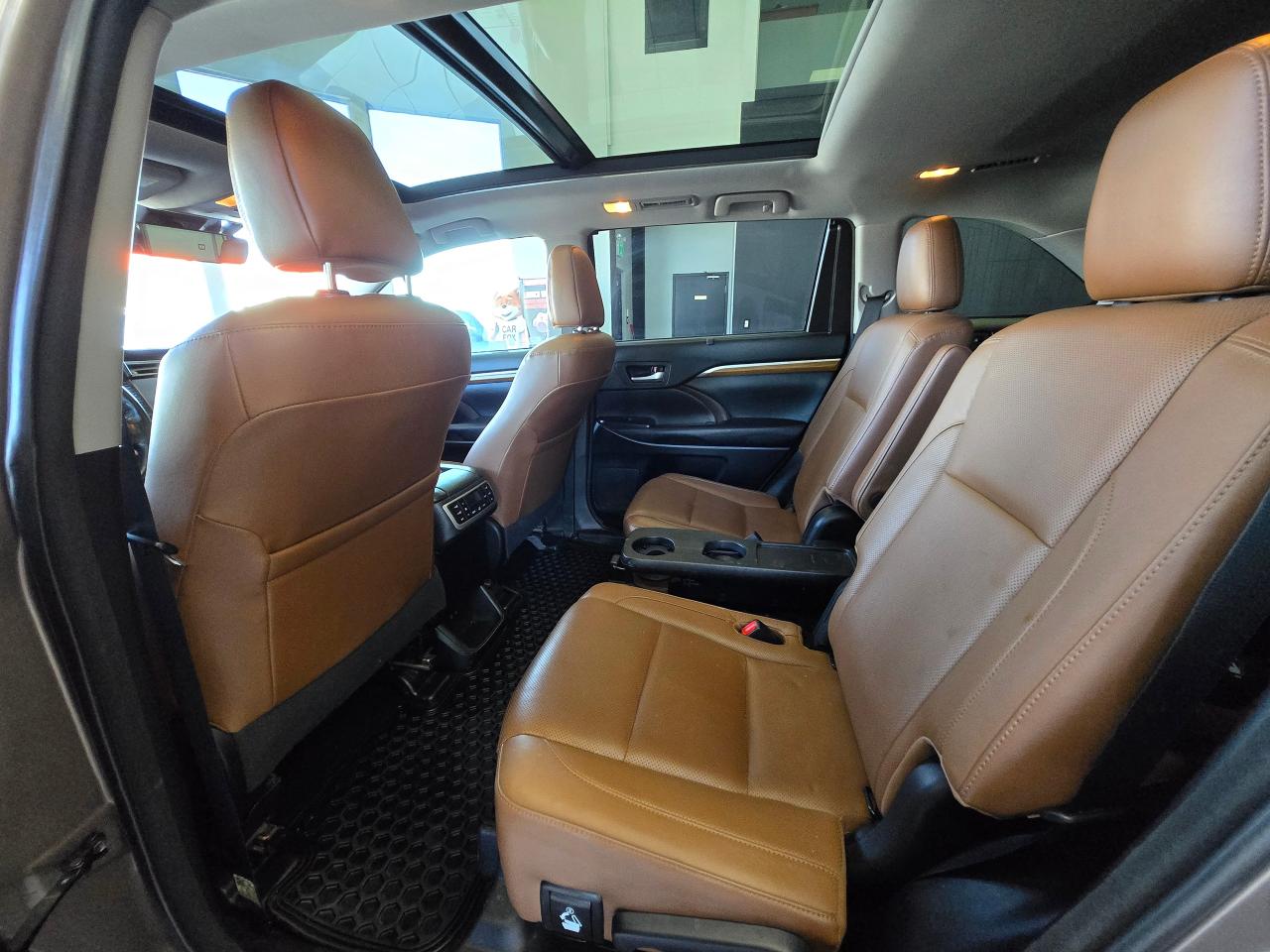 2017 Toyota Highlander Limited | ALL CREDIT ACCEPTED!! - Photo #18