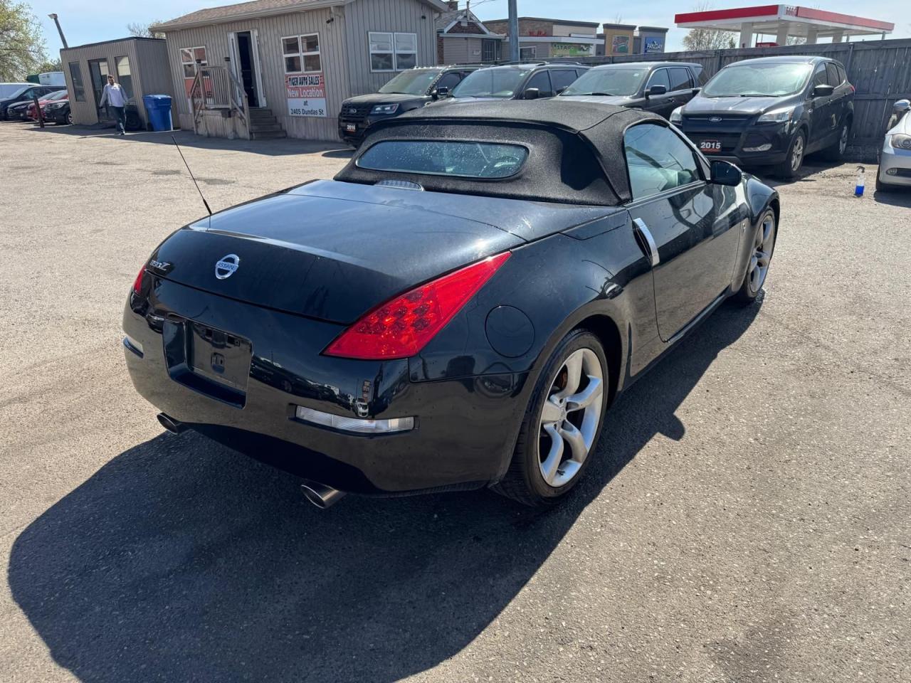 2008 Nissan 350Z GRAND TOURING ROADSTER, MANUAL, ONLY 46KMS, CERT - Photo #5