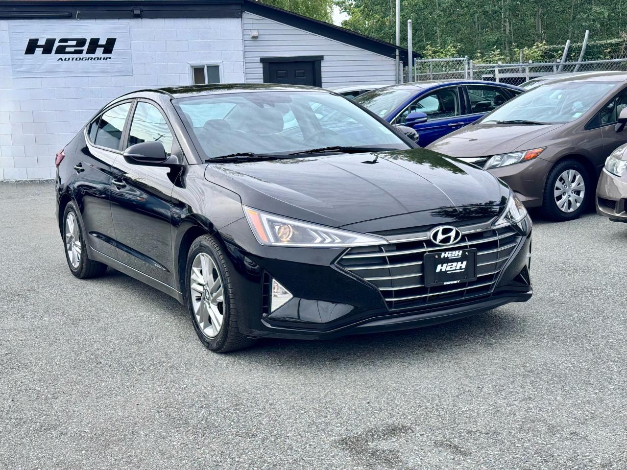 2019 Hyundai Elantra Preferred Auto w/Sun & Safety Package FINANCE IT Photo2