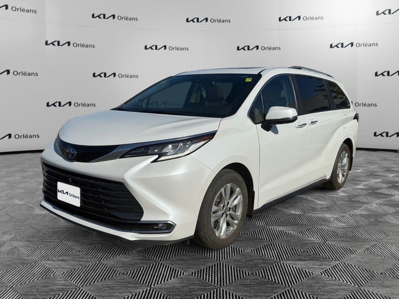 Used 2022 Toyota Sienna LIMITED 7-Passenger AWD for sale in Orleans, ON