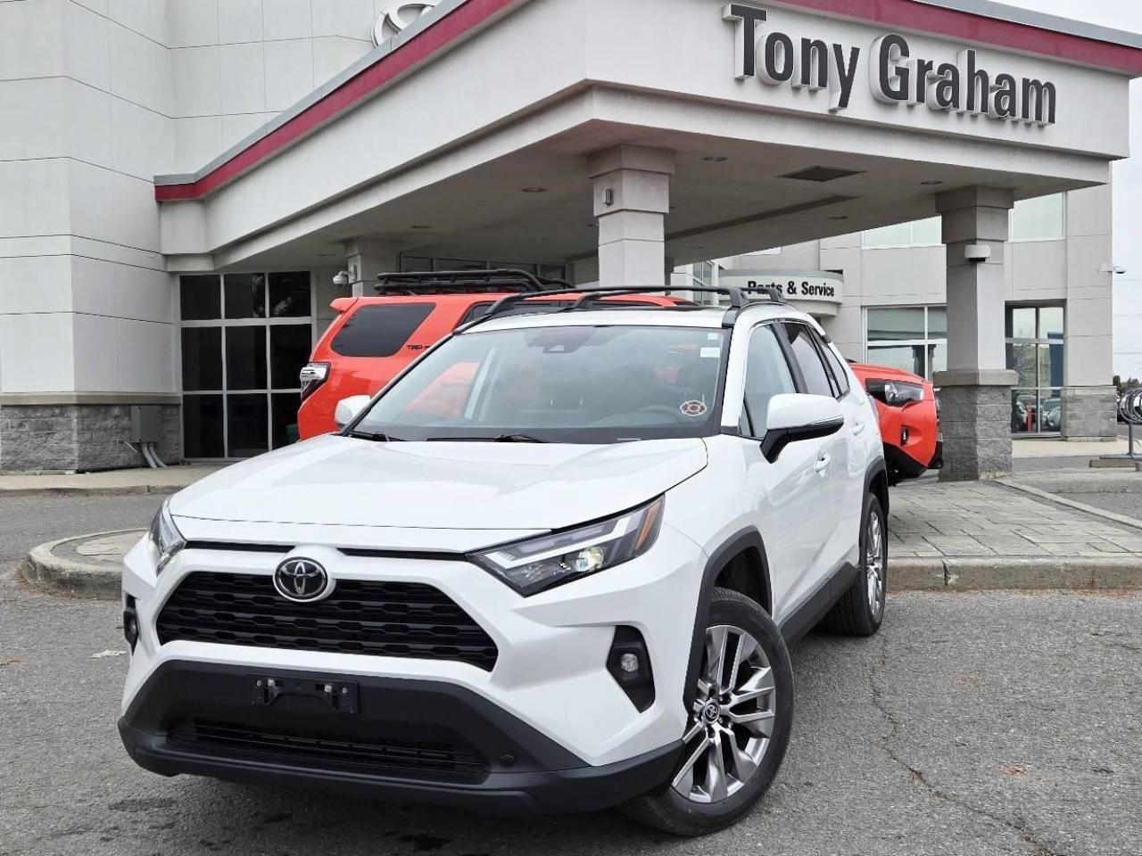 Used 2023 Toyota RAV4 XLE for sale in Ottawa, ON