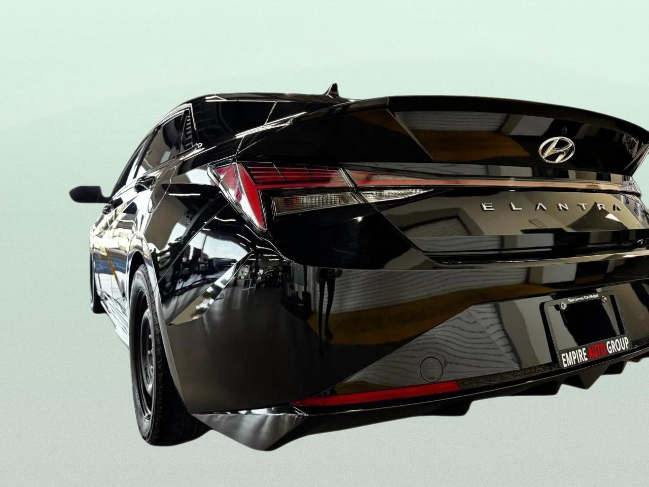 2023 Hyundai Elantra N LINE UL TIMATE Photo