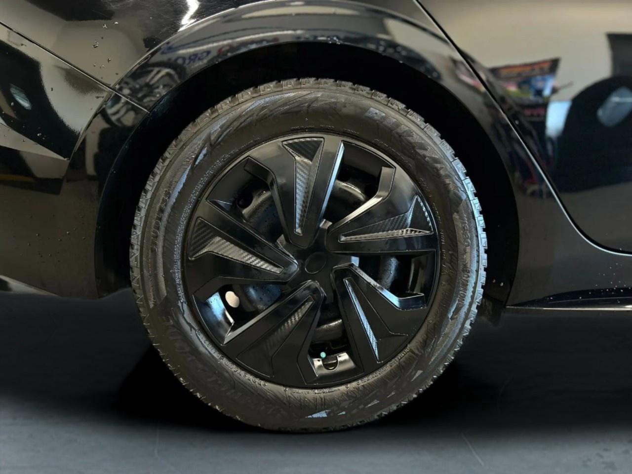 2023 Hyundai Elantra N LINE UL TIMATE Photo