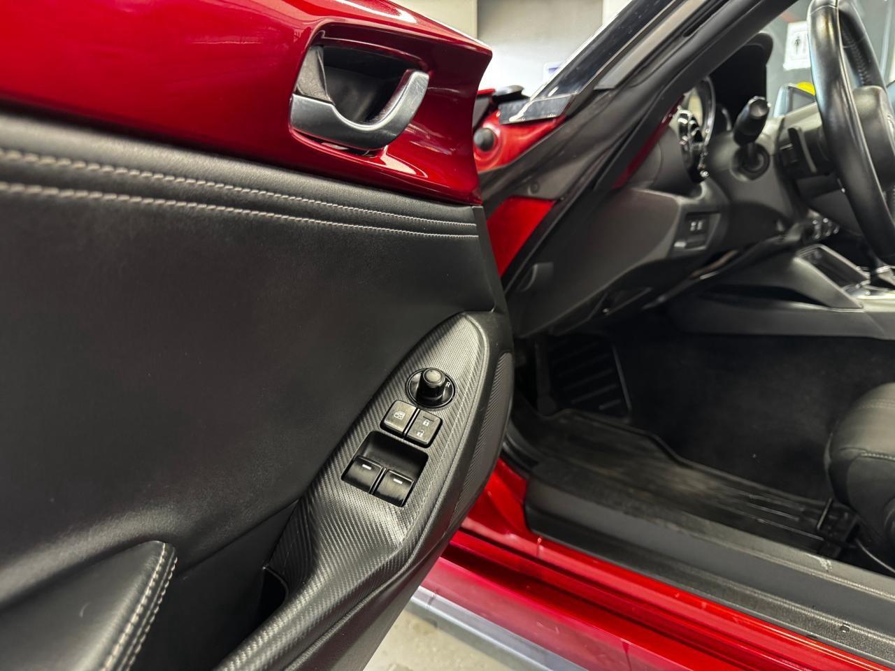 2022 Mazda Miata MX-5 GS Photo