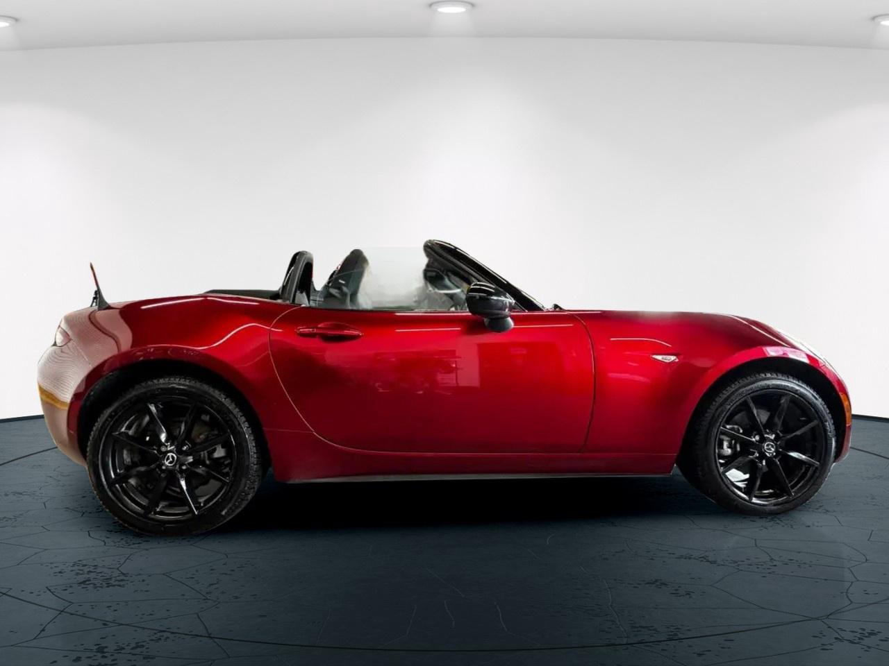 2022 Mazda Miata MX-5 GS Photo