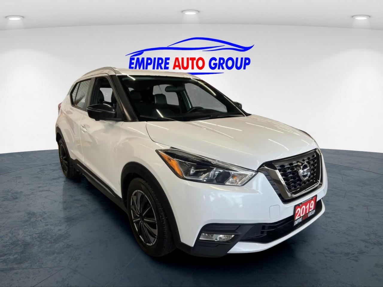 2019 Nissan Kicks SR Photo