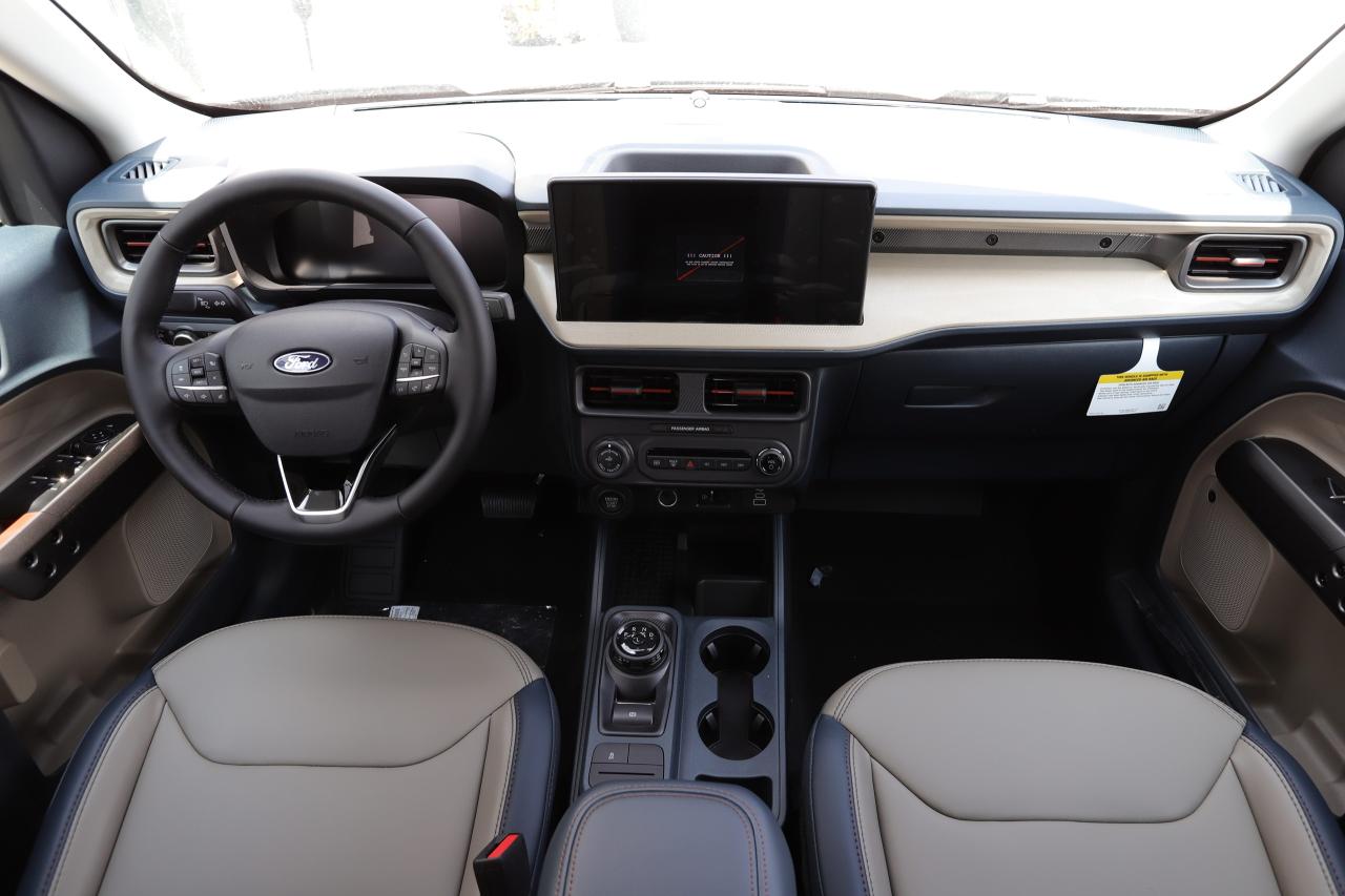 2025 Ford Maverick Lariat AWD SuperCrew Photo5