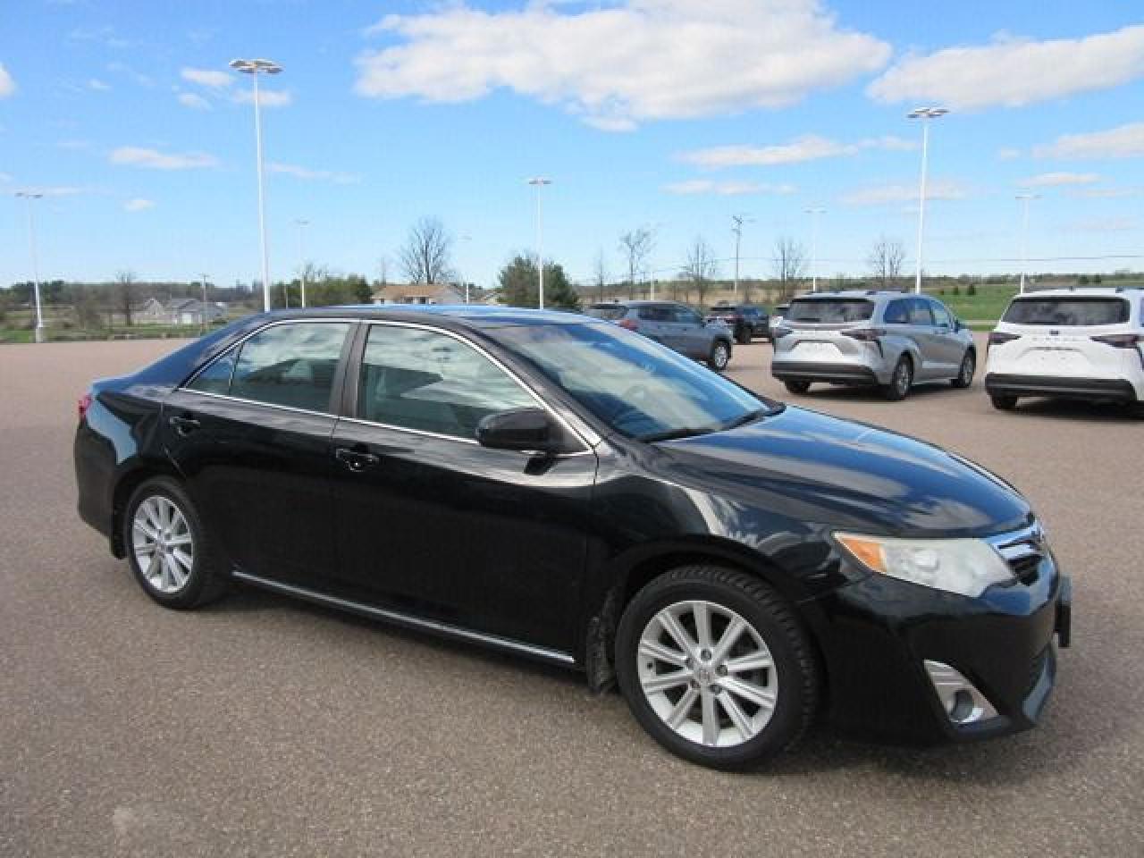 2013 Toyota Camry XLE - Photo #8