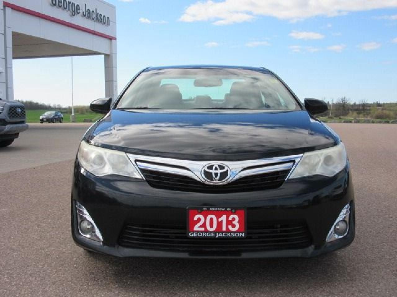 2013 Toyota Camry XLE - Photo #11