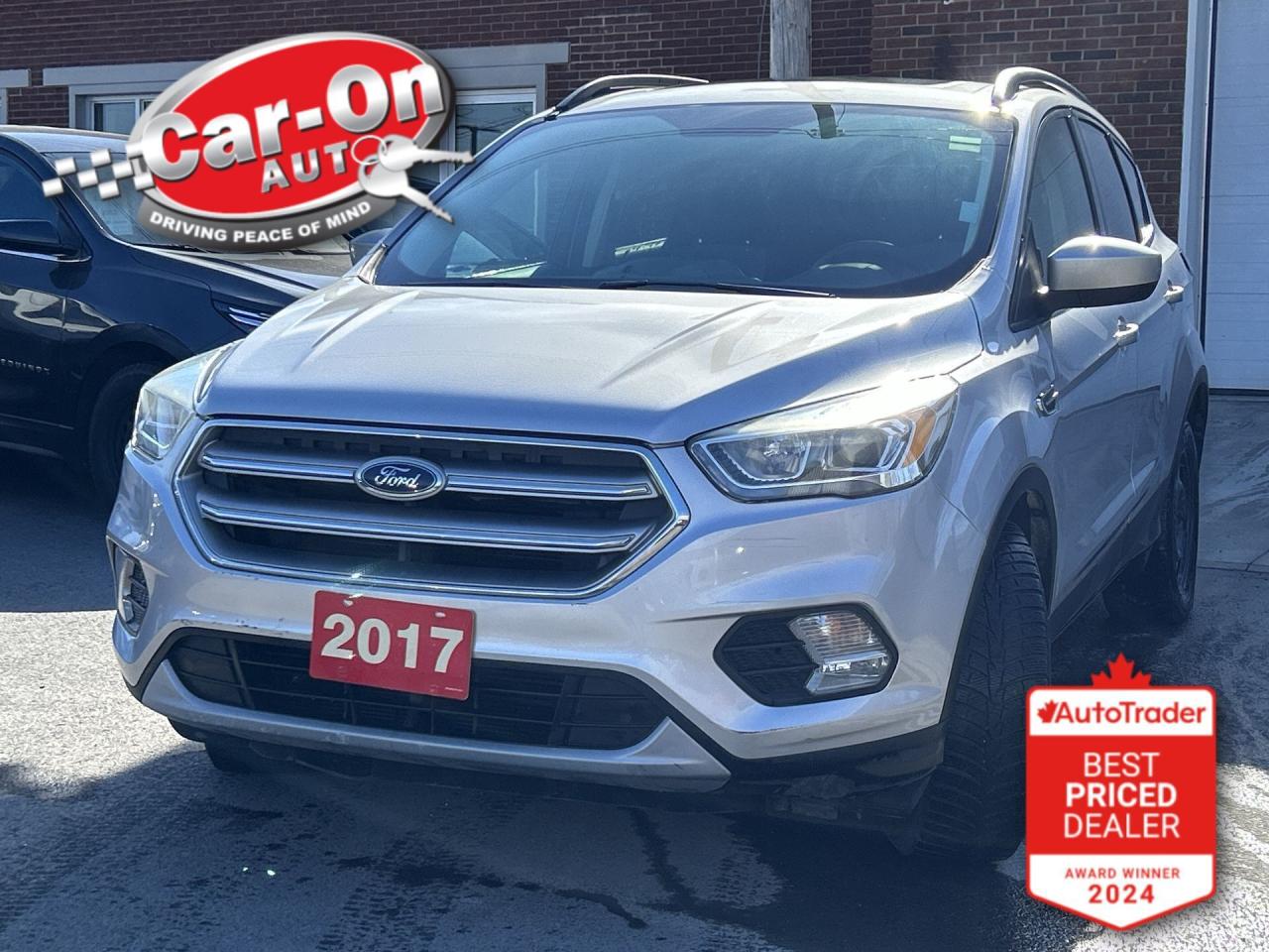 Used 2017 Ford Escape SE AWD| CONVENIENCE PKG| HTD SEATS|PANO ROOF| for sale in Ottawa, ON