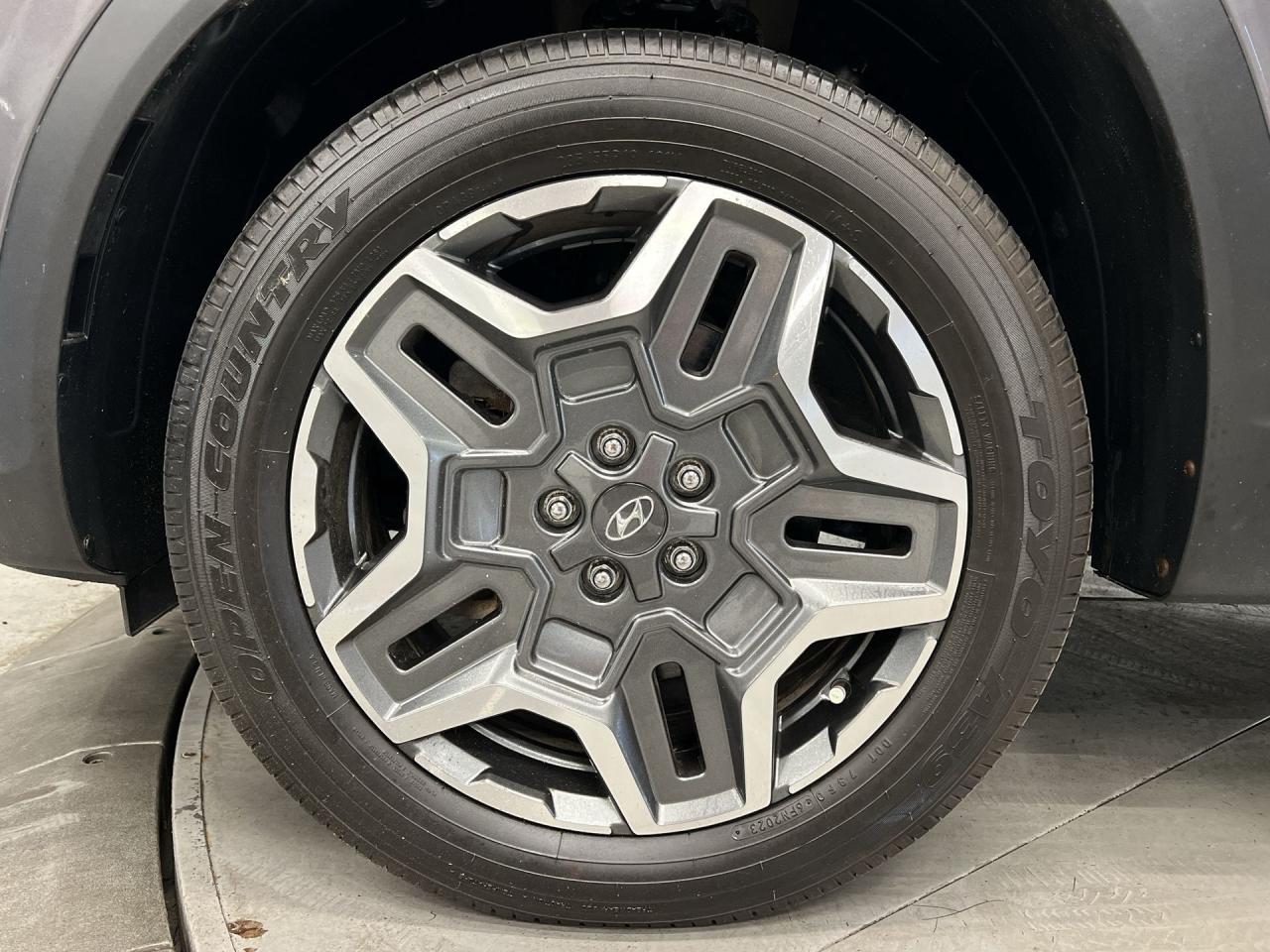 2021 Hyundai Santa Fe Hybrid TREND AWD| HTD LEATHER| PANO ROOF| CARPLAY Photo