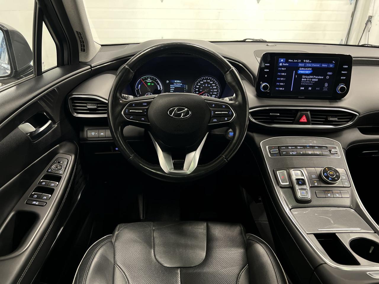 2021 Hyundai Santa Fe Hybrid TREND AWD| HTD LEATHER| PANO ROOF| CARPLAY Photo