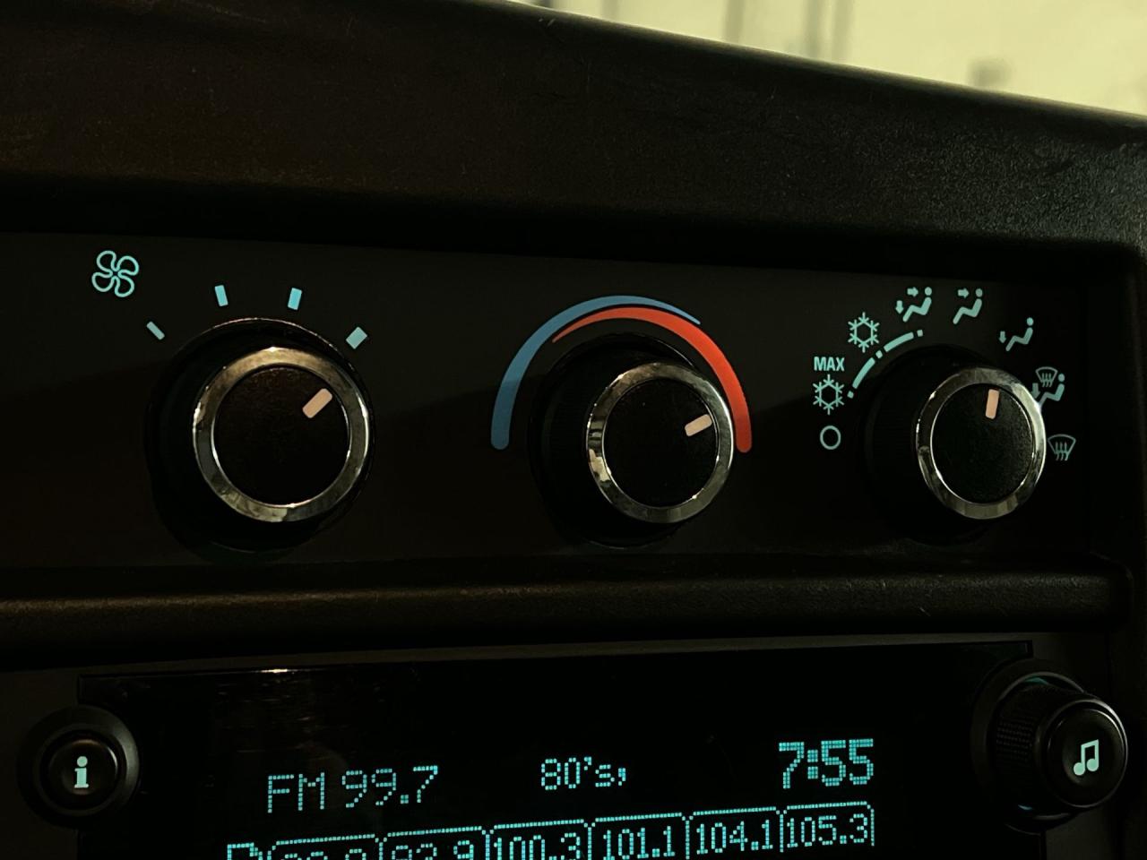 2021 GMC Savana 3500 | 401HP 6.6L V8 | LWB 155IN | REAR CAM Photo