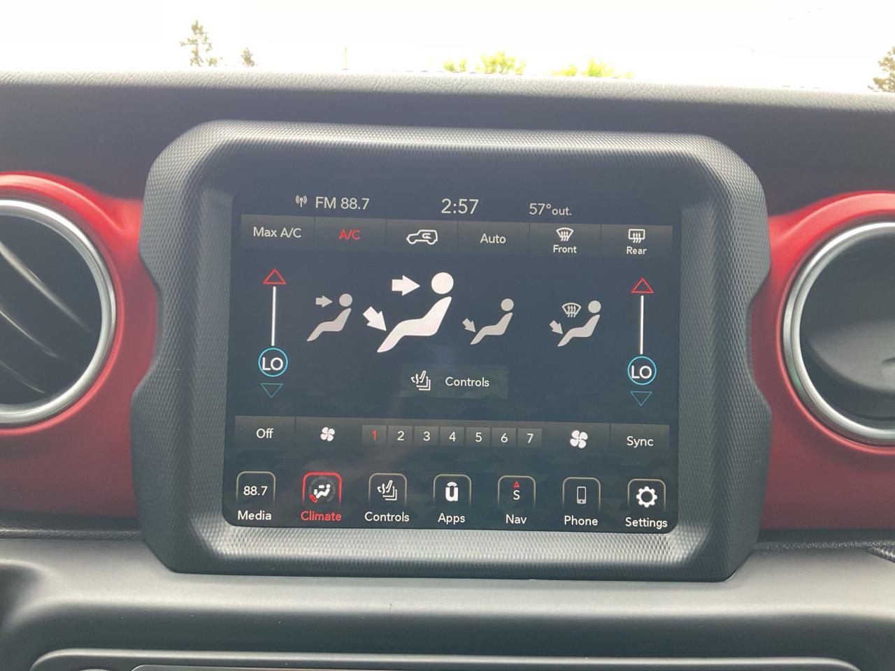 12478318