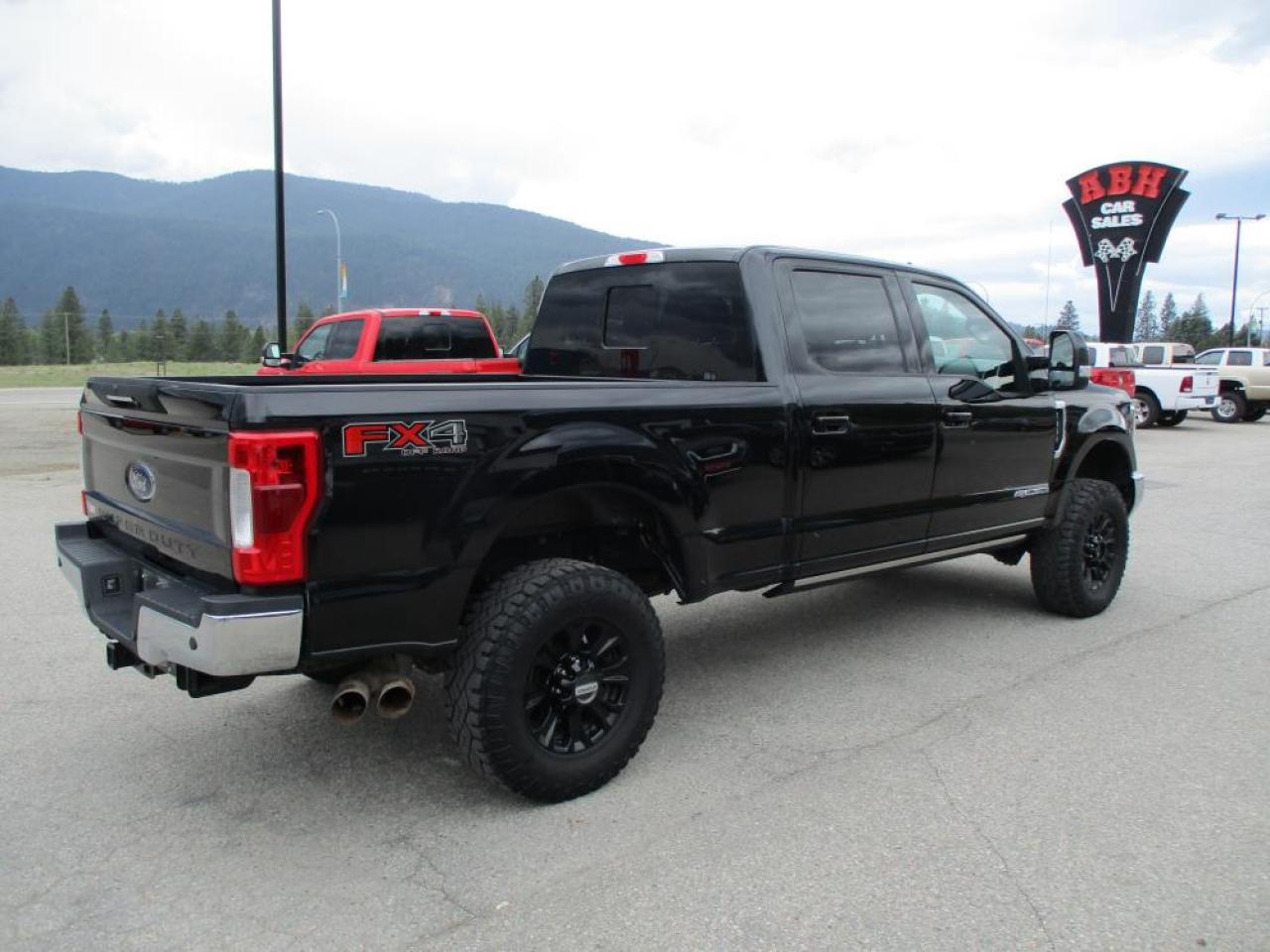 2019 Ford F-350 SD LARIAT DIESEL 4X4 Photo4