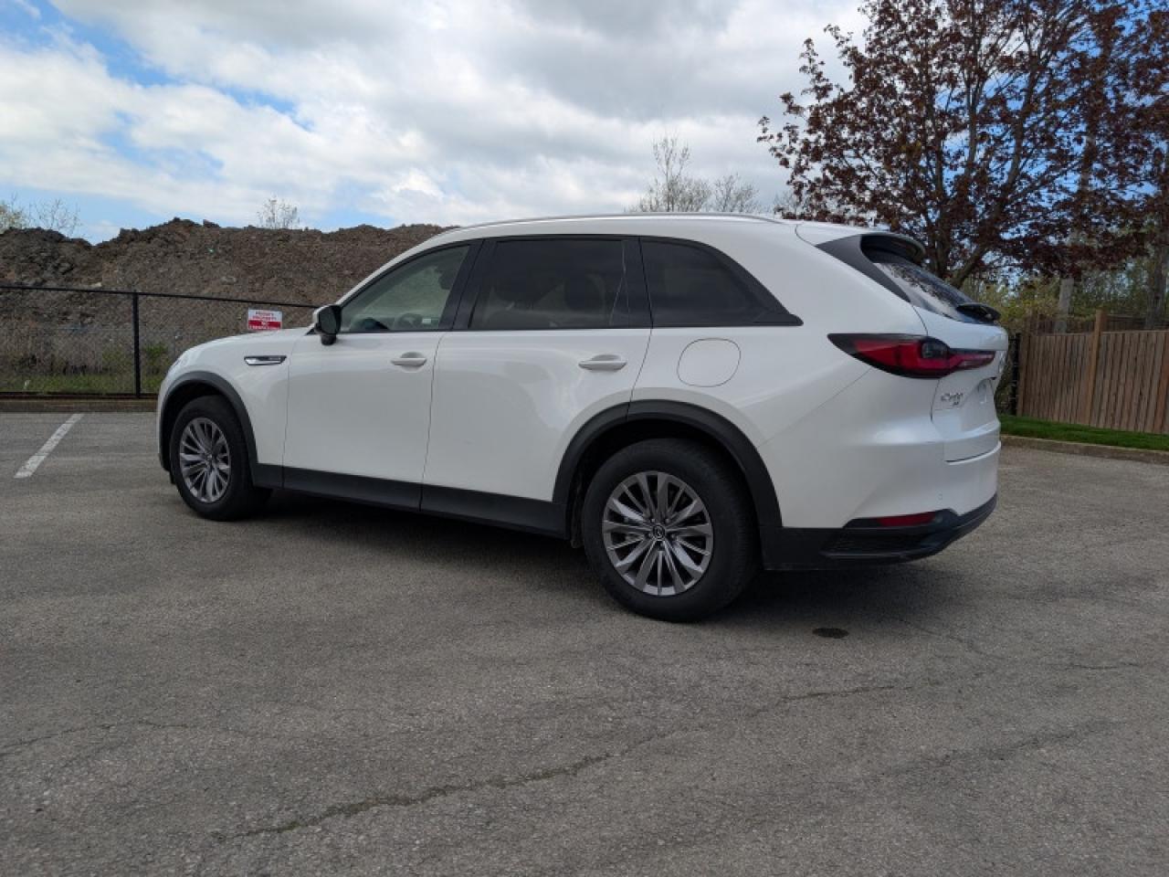 2025 Mazda CX-90 MHEV GS-L  **SUNROOF - PWR LIFTGATE** Photo2