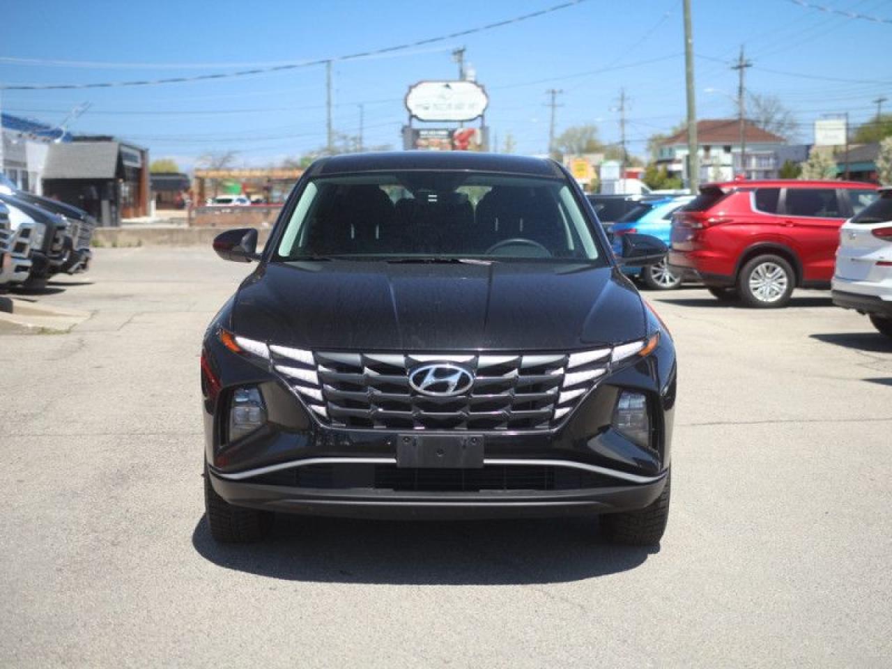 2022 Hyundai Tucson Essential  **13 SERVICE RECORDS** Photo4