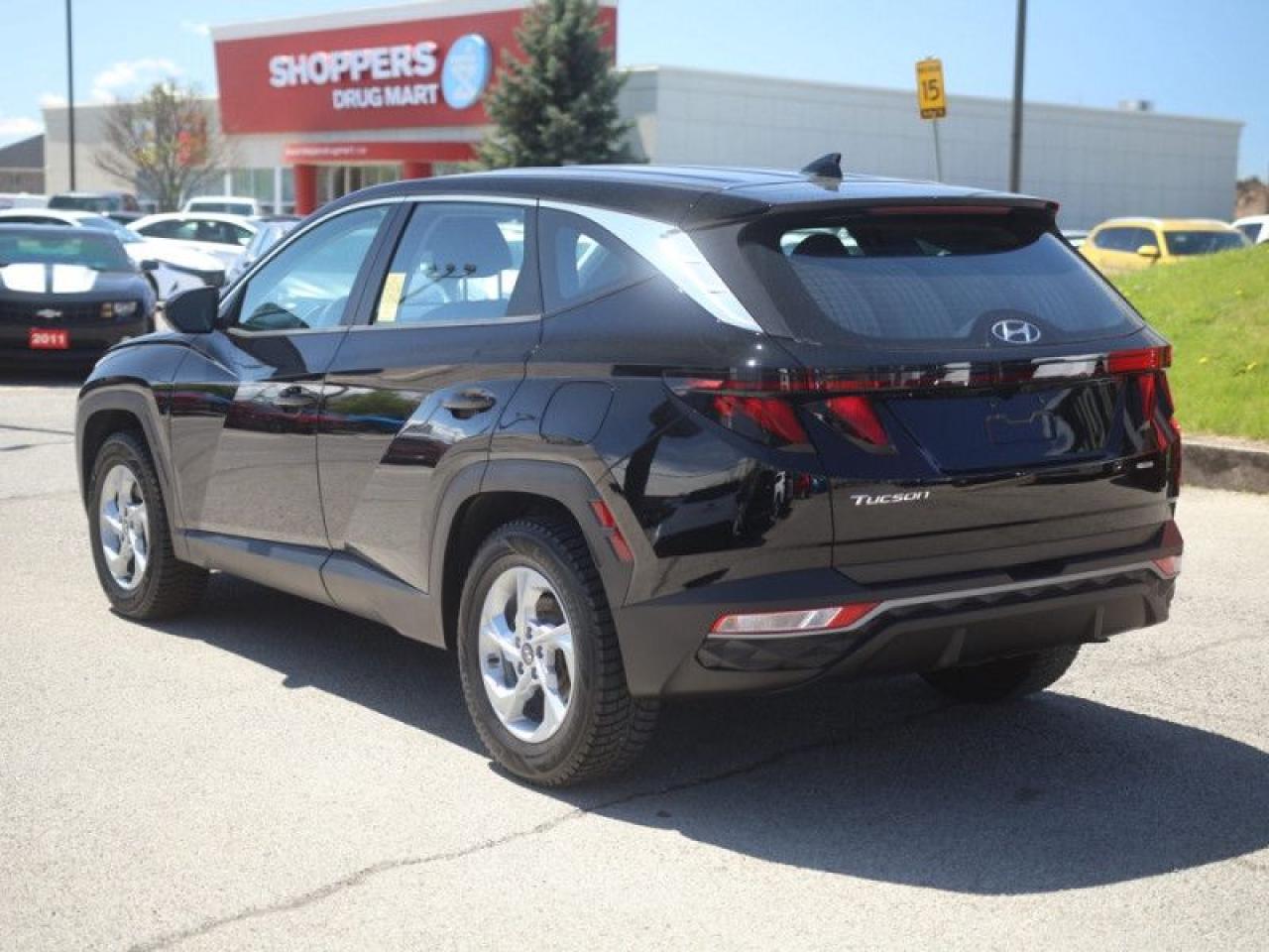 2022 Hyundai Tucson Essential  **13 SERVICE RECORDS** Photo2