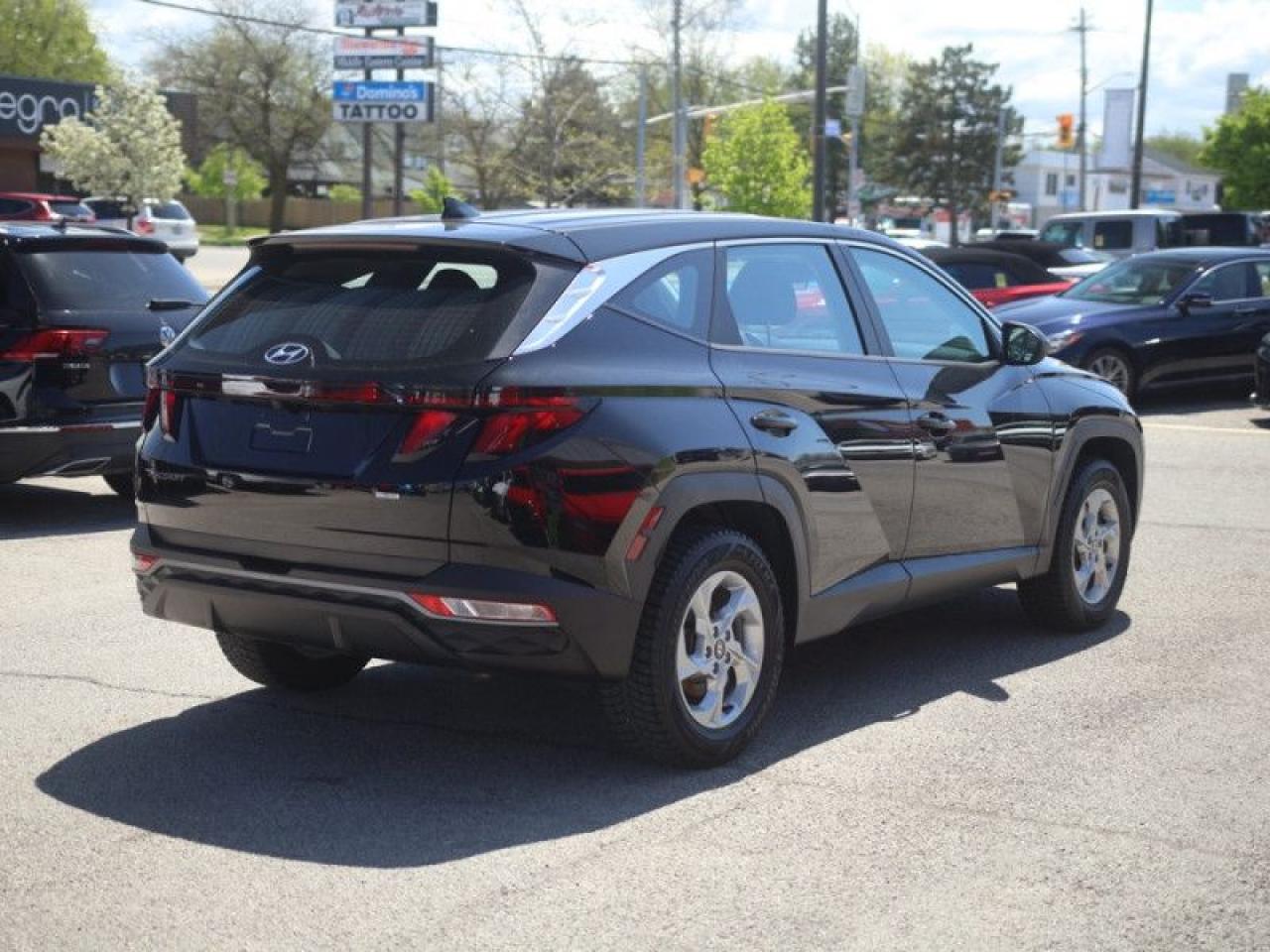 2022 Hyundai Tucson Essential  **13 SERVICE RECORDS** Photo3