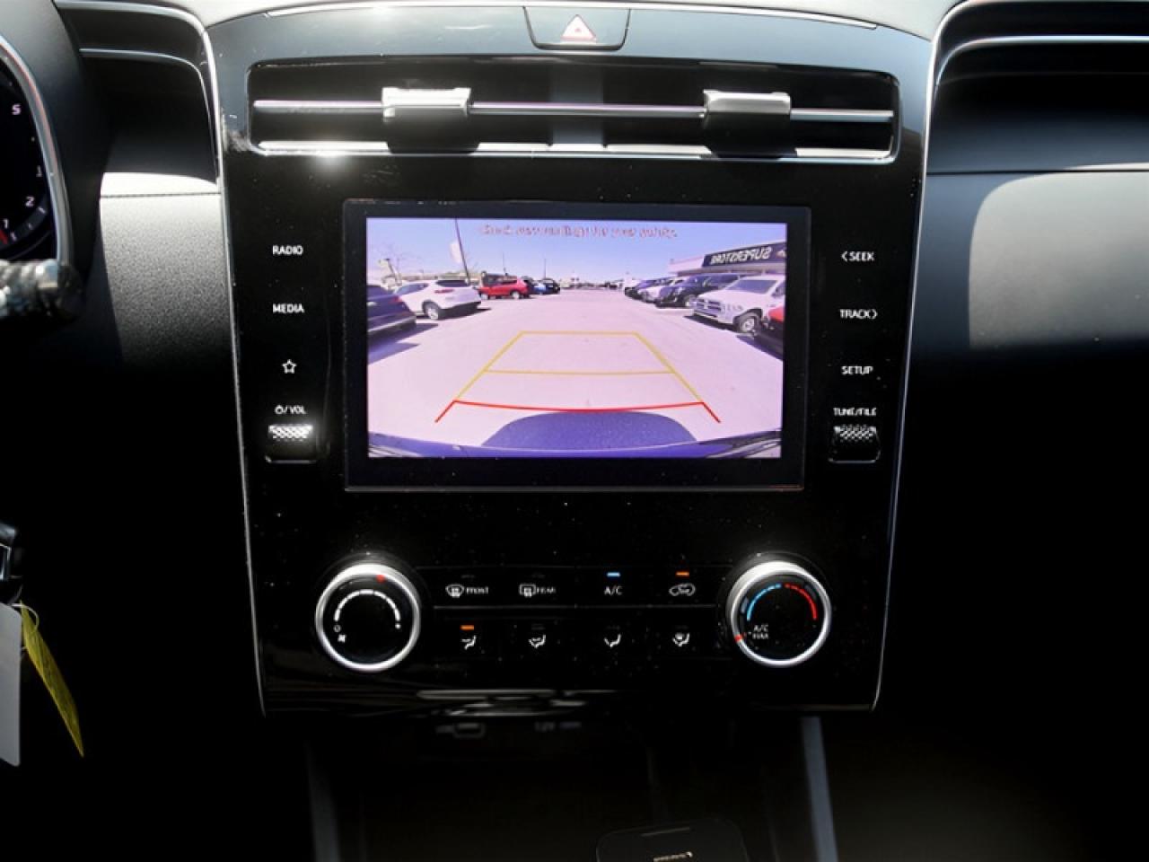 2022 Hyundai Tucson Essential  **13 SERVICE RECORDS** Photo