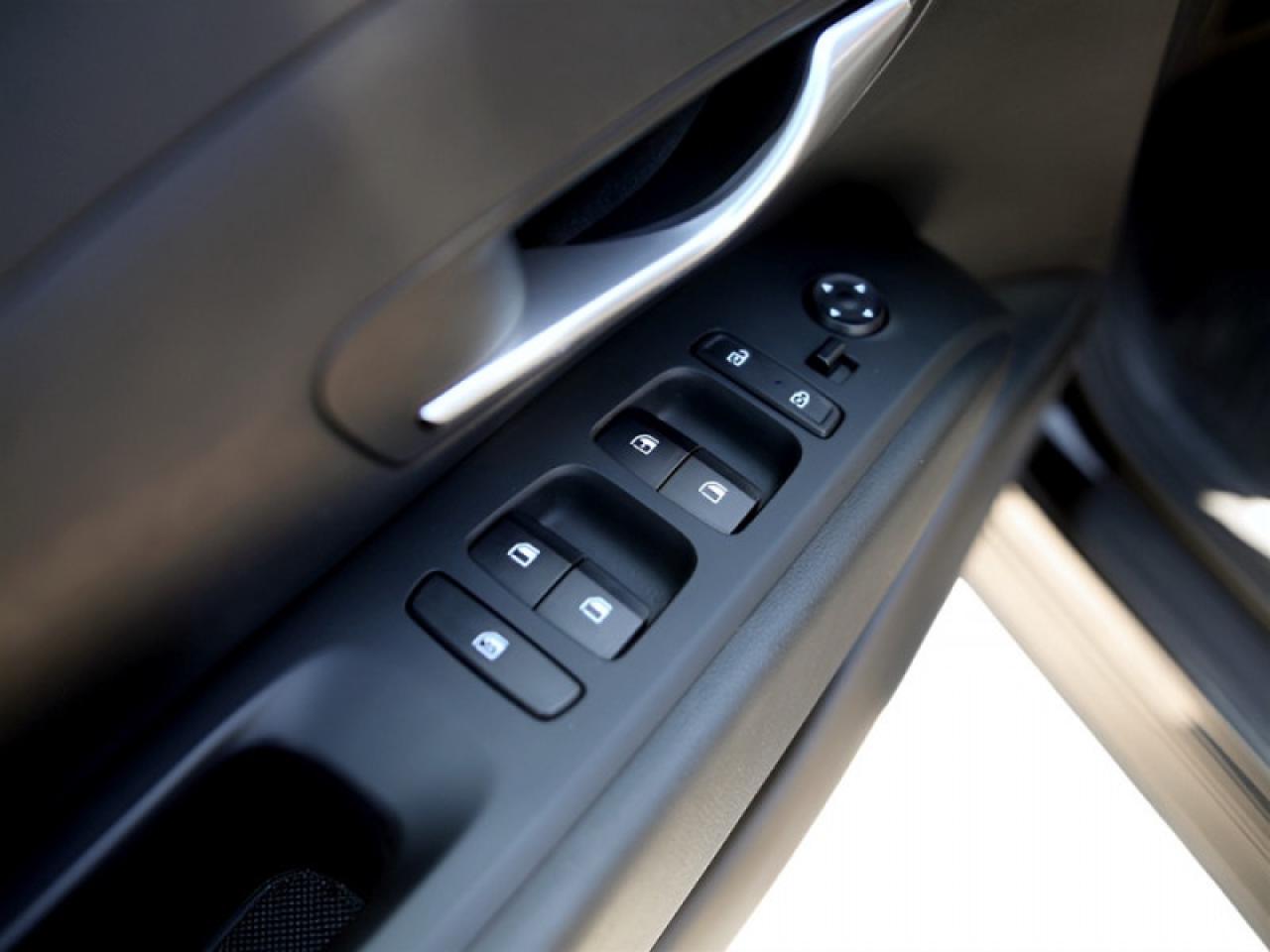 2022 Hyundai Tucson Essential  **13 SERVICE RECORDS** Photo