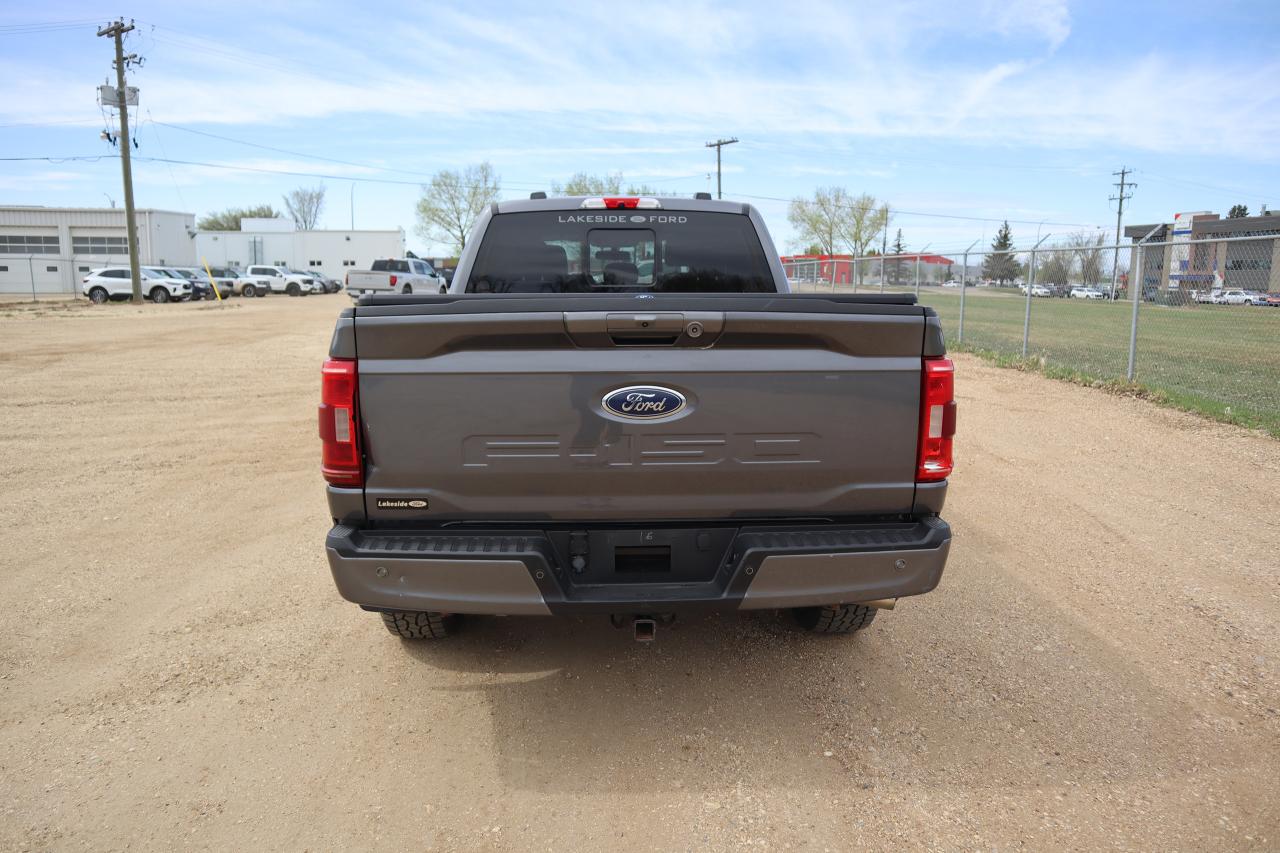 2022 Ford F-150 XLT Photo4