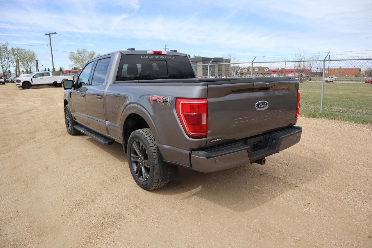 2022 Ford F-150 XLT Photo3