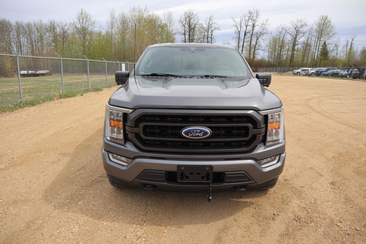 2022 Ford F-150 XLT Photo1