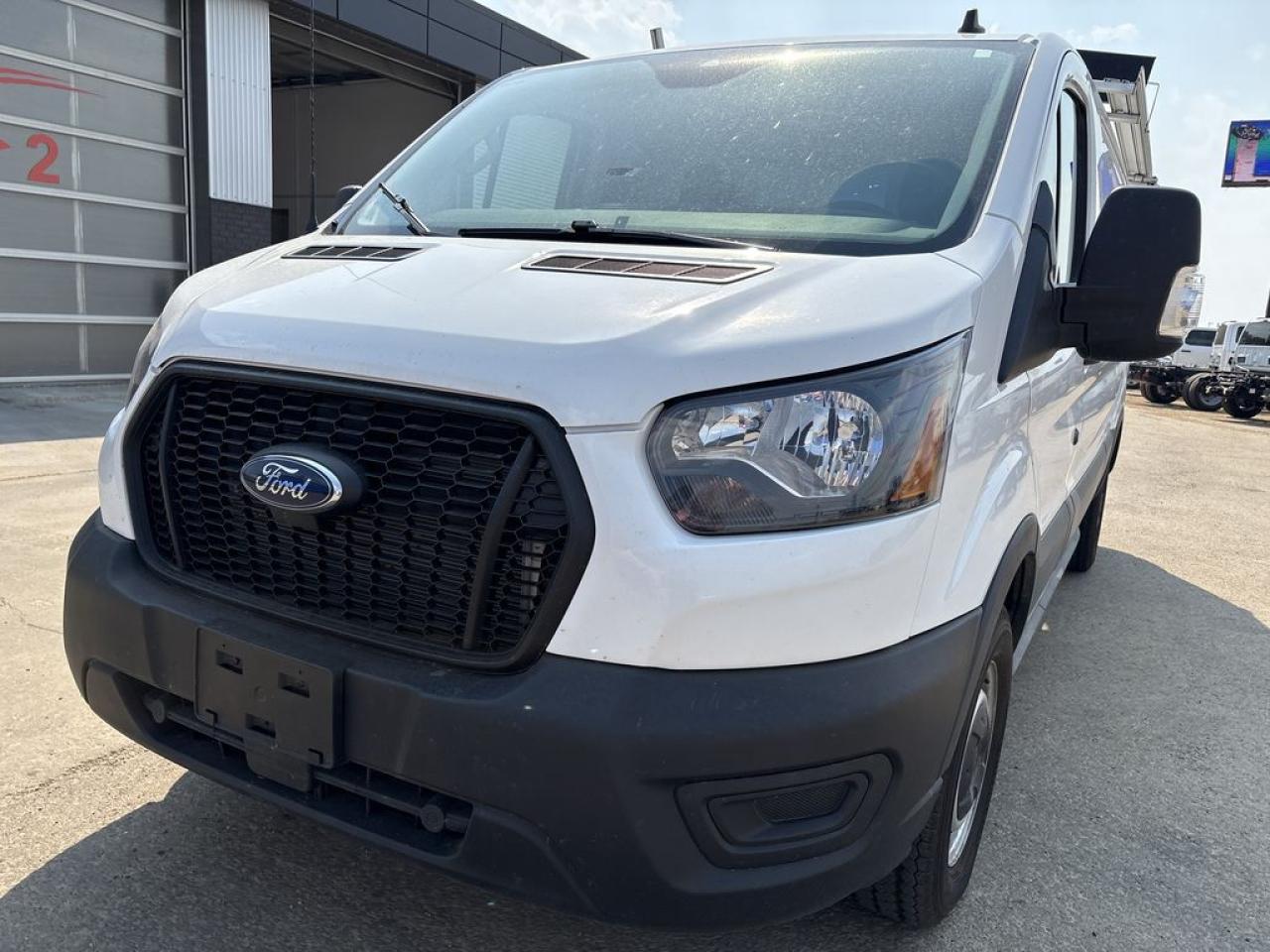2023 Ford Transit Cargo Van BASE Photo5
