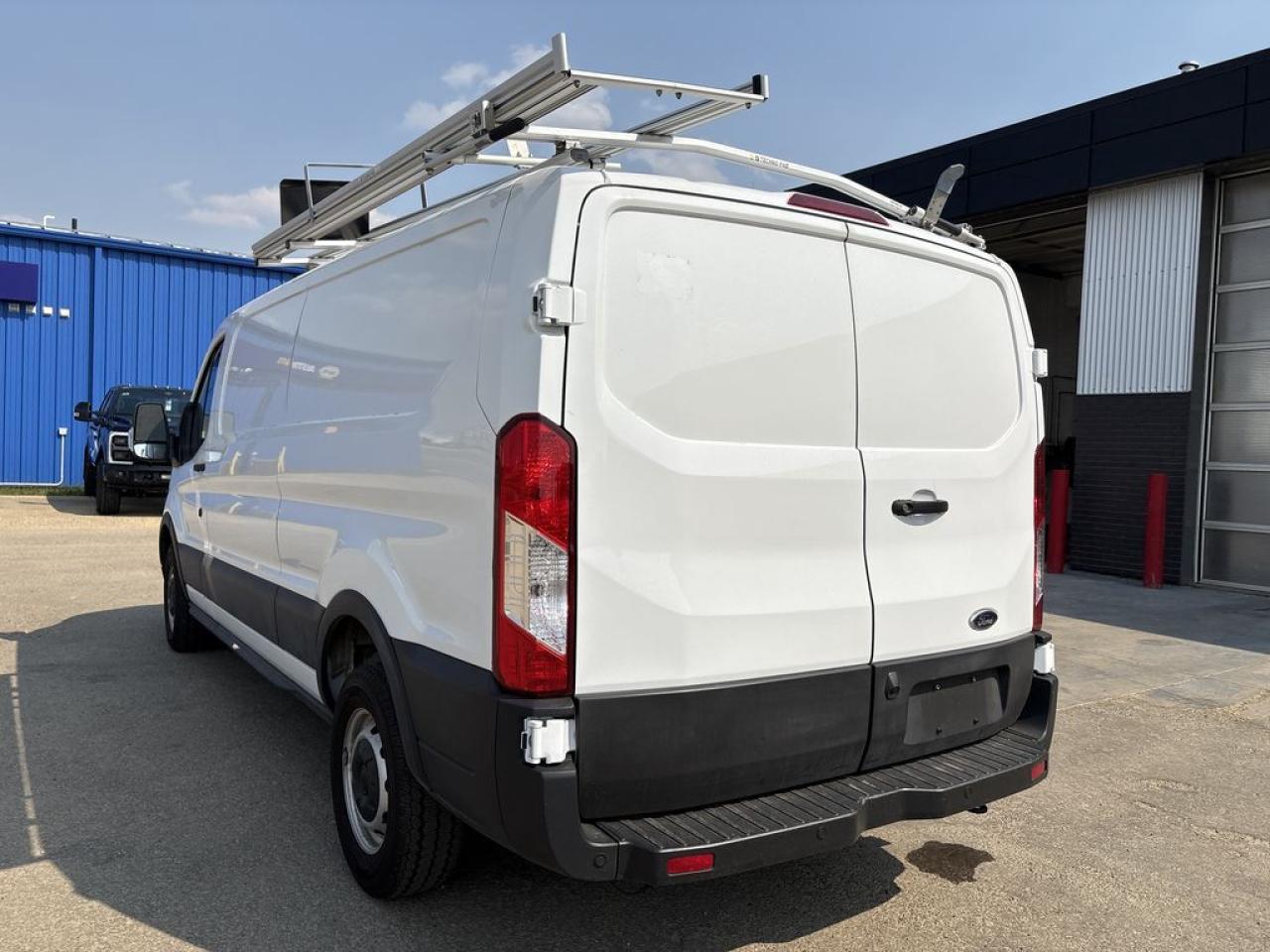 2023 Ford Transit Cargo Van BASE Photo5