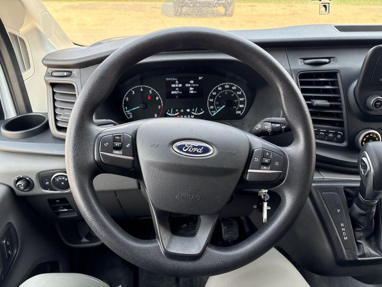 2023 Ford Transit Cargo Van BASE Photo5