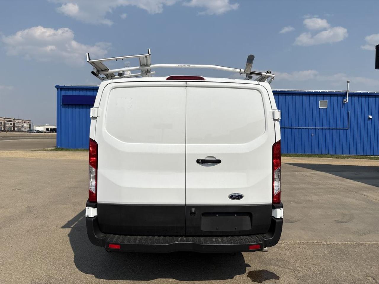 2023 Ford Transit Cargo Van BASE Photo5