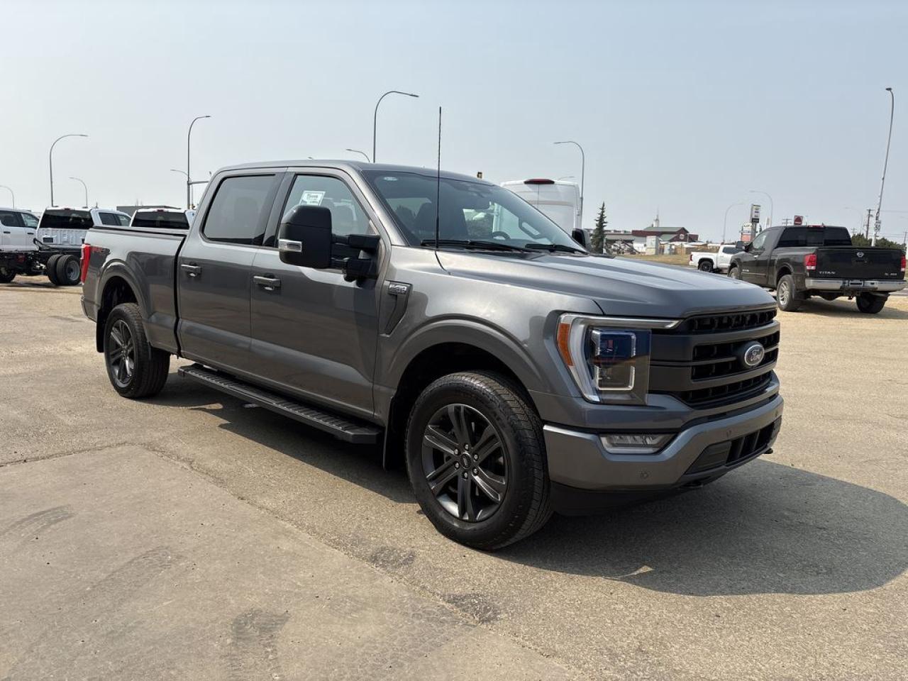 2023 Ford F-150 Lariat Photo0