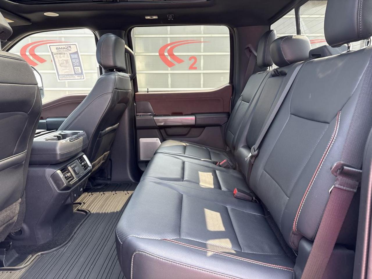 2023 Ford F-150 Lariat Photo5