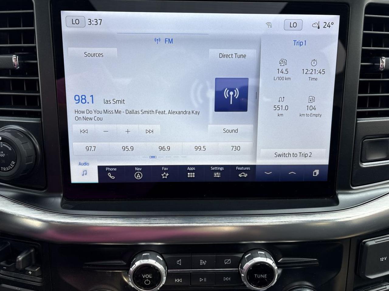 2023 Ford F-150 Lariat Photo5