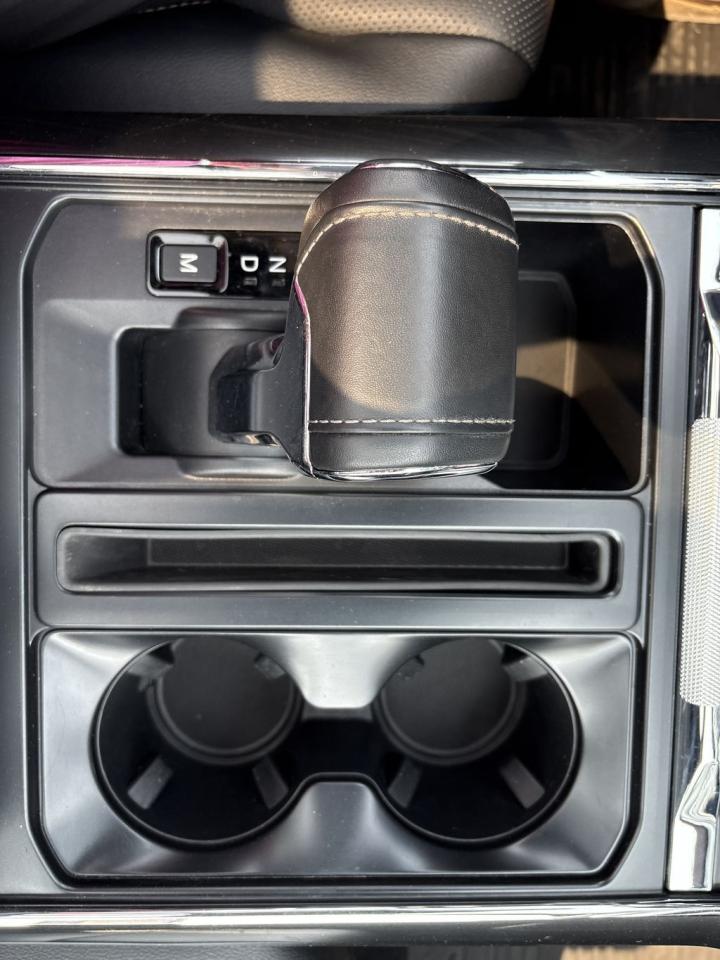 2023 Ford F-150 Lariat Photo5