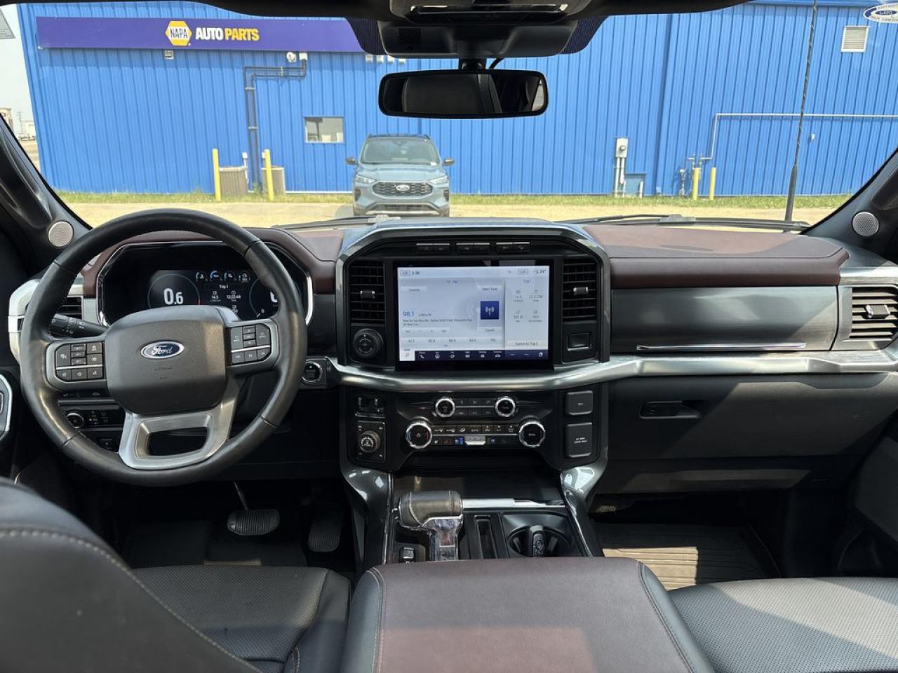 2023 Ford F-150 Lariat Photo5