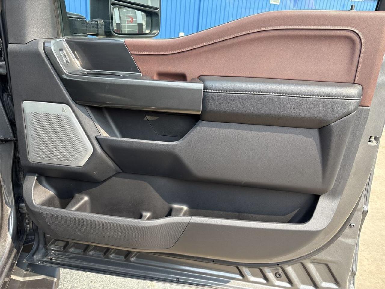2023 Ford F-150 Lariat Photo5