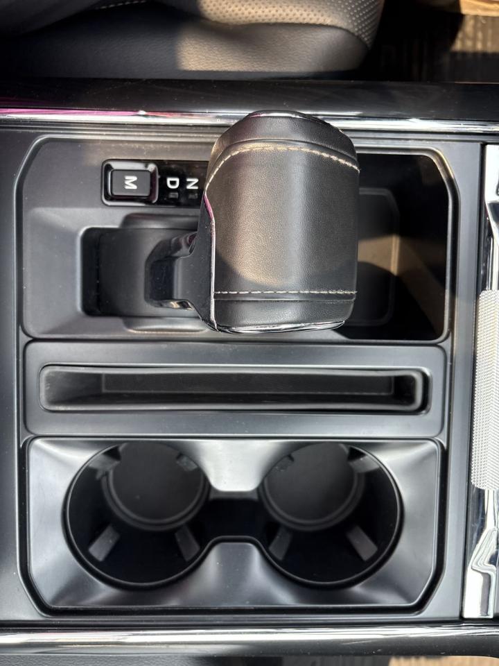 2023 Ford F-150 Lariat Photo5