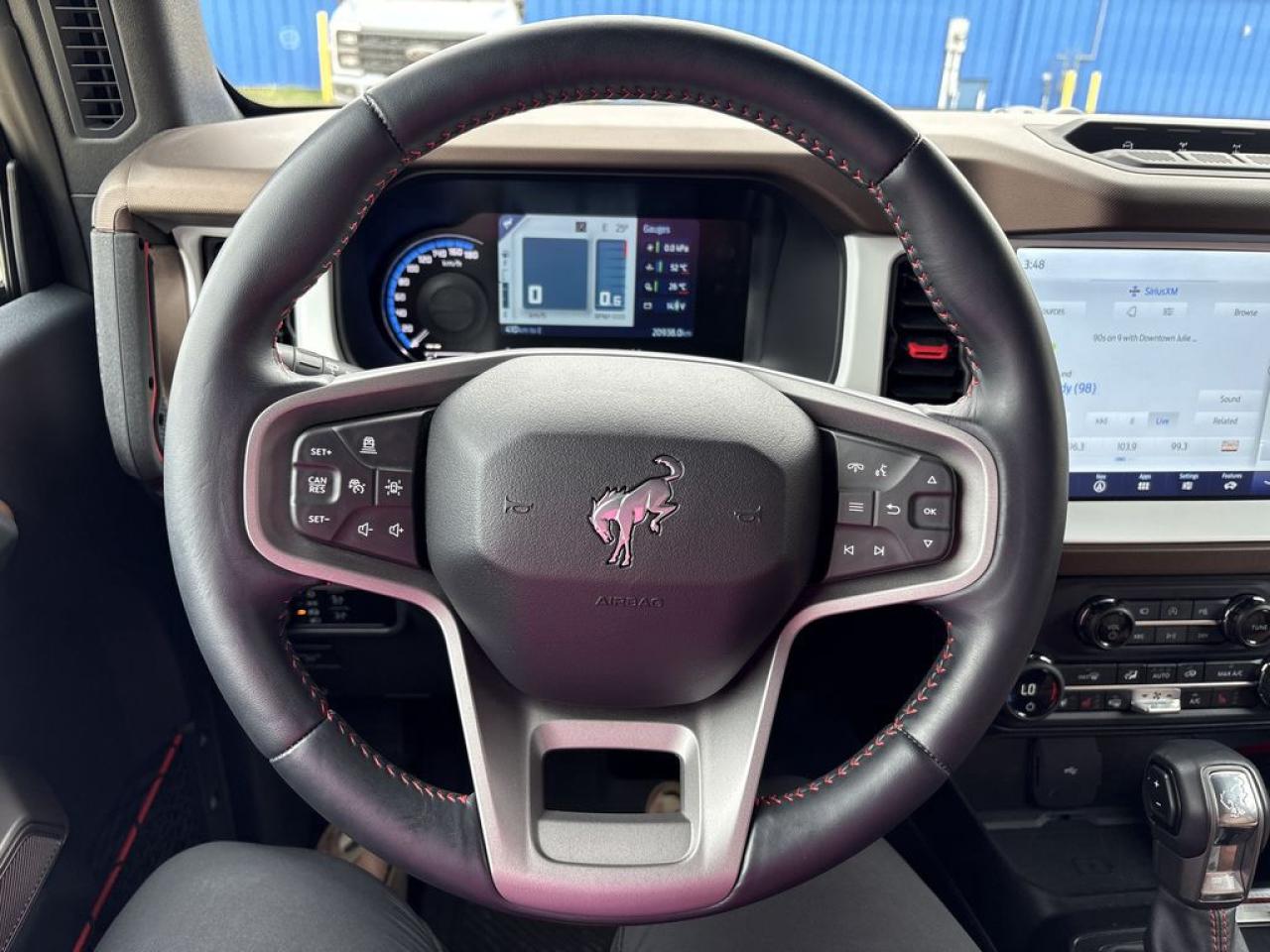 2023 Ford Bronco Heritage Limited Edition Photo5