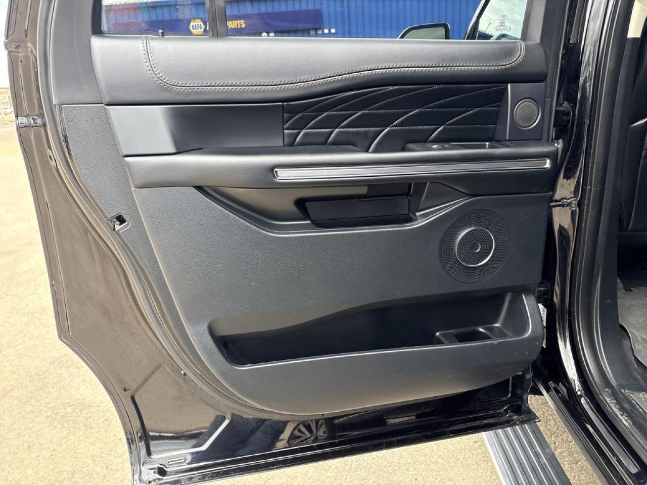 2021 Ford Expedition Platinum Max Photo5