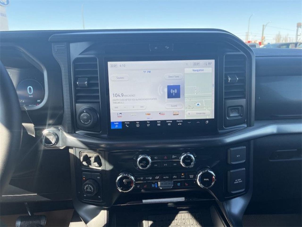 2025 Ford F-150 Lariat  - Premium Audio Photo5